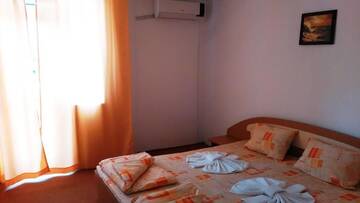 Фото номера Двухместный номер с 1 кроватью Гостевой дом Guest House Malkata Stopanka г. Приморско 10
