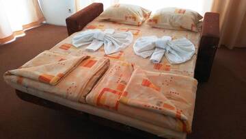 Фото номера Апартаменты с 1 спальней Гостевой дом Guest House Malkata Stopanka г. Приморско 7