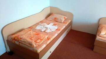 Фото номера Семейный номер Гостевой дом Guest House Malkata Stopanka г. Приморско 6