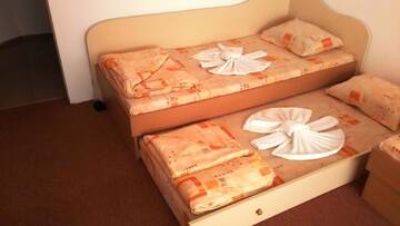 Фото номера Семейный номер Гостевой дом Guest House Malkata Stopanka г. Приморско 7