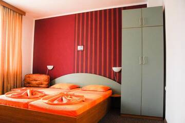 Фото номера Двухместный номер с 1 кроватью и балконом Отель Georgievi Hotel г. Приморско 12