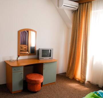 Фото номера Двухместный номер с 1 кроватью и балконом Отель Georgievi Hotel г. Приморско 18
