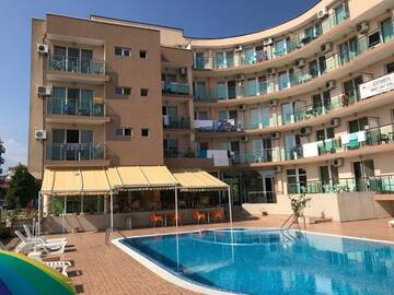 Фото номера Апартаменты с 1 спальней Апарт-отели Apartments Oasis г. Приморско 3