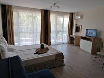 Фото номера Номер-студио с видом на море Апарт-отели Apart Allure Dobi г. Приморско 8