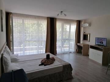 Фото номера Номер-студио с видом на море Апарт-отели Apart Allure Dobi г. Приморско 10