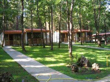 Фото номера Дом с 1 спальней Комплексы для отдыха с коттеджами/бунгало Villas Ropotamo г. Приморско 5