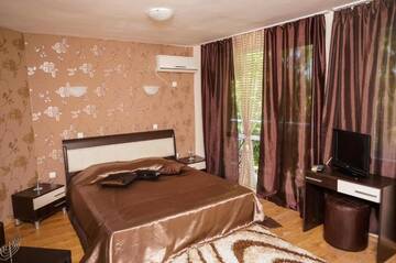 Фото номера Luxury Double Room (2 Adults) Отель Sunrise Hotel г. Приморско 20