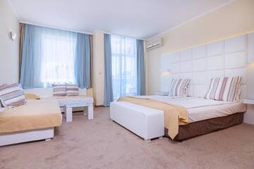 Фото номера Двухместный номер с 1 кроватью Отель Hotel Perla Beach I г. Приморско 11