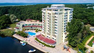 Фотографии Отель Perla Sun Park Hotel г. Приморско (Болгария) №2 Фото Отель Perla Sun Park Hotel г. Приморско 2