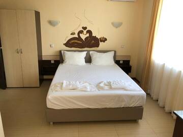 Фото номера Двухместный номер с 1 кроватью, вид на сад Гостевой дом Guest House Ivano г. Приморско 26