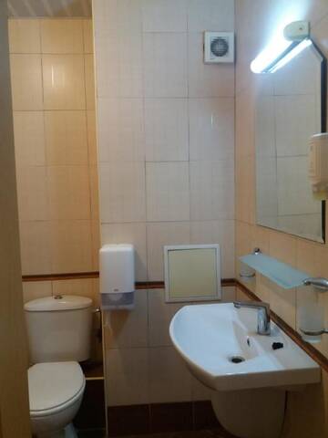 Фото номера Четырехместный номер Гостевой дом Guest House Yug г. Приморско 8