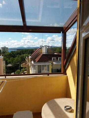 Фото номера Четырехместный номер Гостевой дом Guest House Yug г. Приморско 10