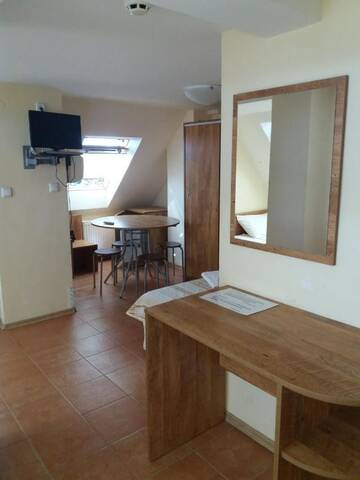 Фото номера Четырехместный номер Гостевой дом Guest House Yug г. Приморско 11