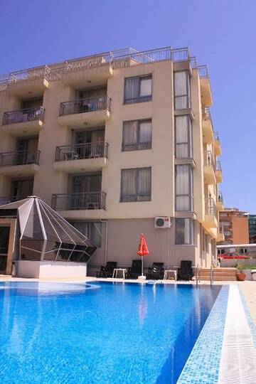Фото номера Номер-студио (для 3 взрослых) Гостевой дом Guest House ASK г. Приморско 8