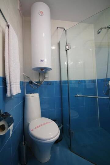 Фото номера Номер-студио (для 3 взрослых) Гостевой дом Guest House ASK г. Приморско 16