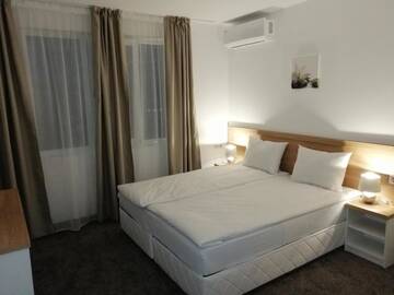 Фото номера Двухместный номер с 1 кроватью Отель Sveti Dimitar Hotel г. Приморско 3