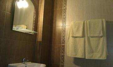Фото номера Двухместный номер с 2 отдельными кроватями и балконом Отель Family Hotel Primo г. Приморско 3